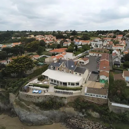 Apartman En Front De Pour Famille : Molene