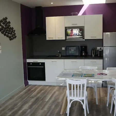 En Front De Pour Famille : Molene Апартаменты *