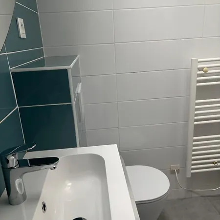 En Front De Pour Famille : Molene Ла-Бернери-ан-Рец